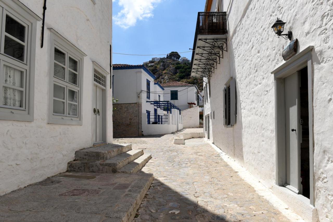 Keresbino Hydra Manor House Villa Buitenkant foto