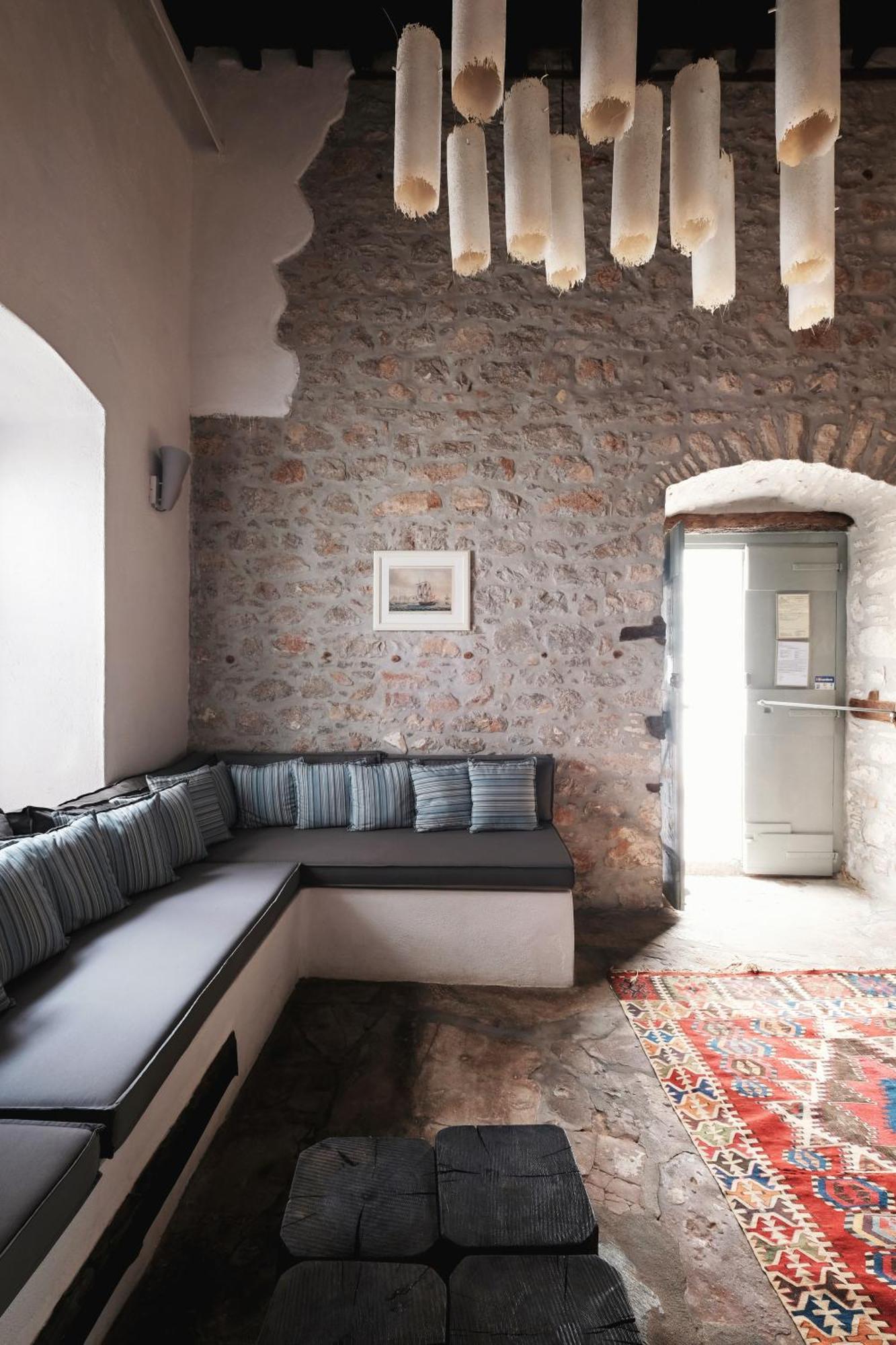 Keresbino Hydra Manor House Villa Buitenkant foto